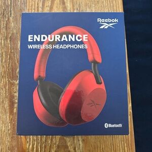 🎧Brand new inbox Reebok Endurance wireless headphones- Red/Black , Bluetooth